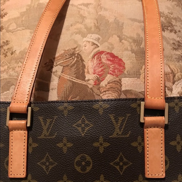 💋SOLD💋AUTHENTIC LOUIS VUITTON MONOGRAM TOTE. - Picture 6 of 8